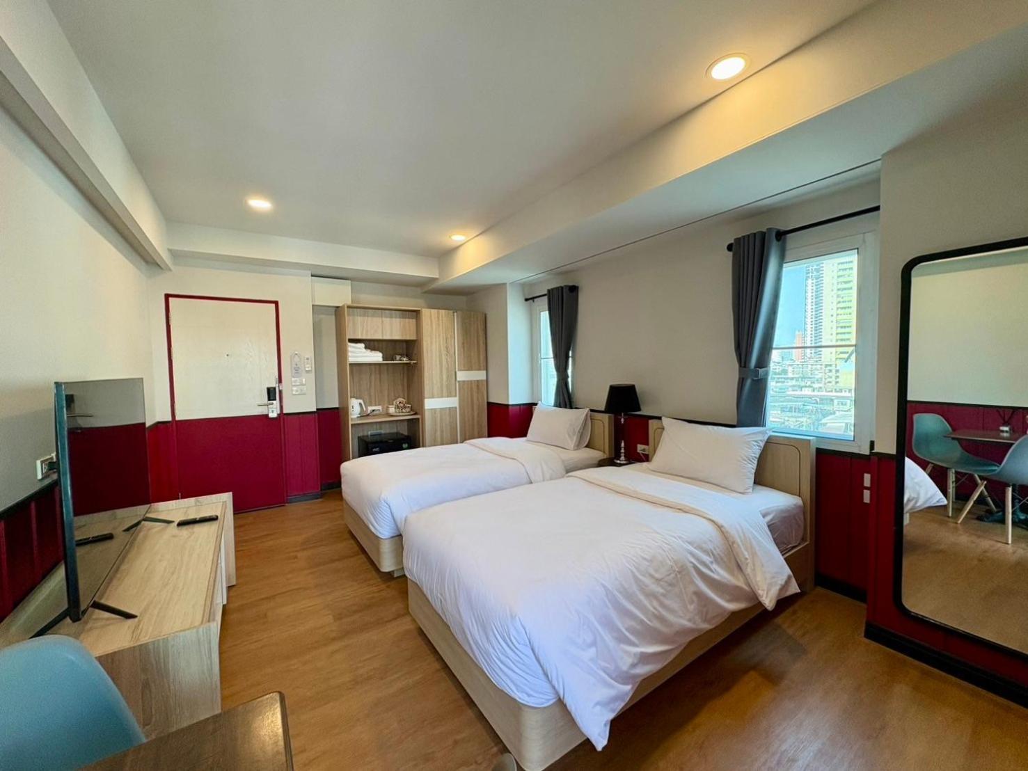 Hotel U Sabai 3*